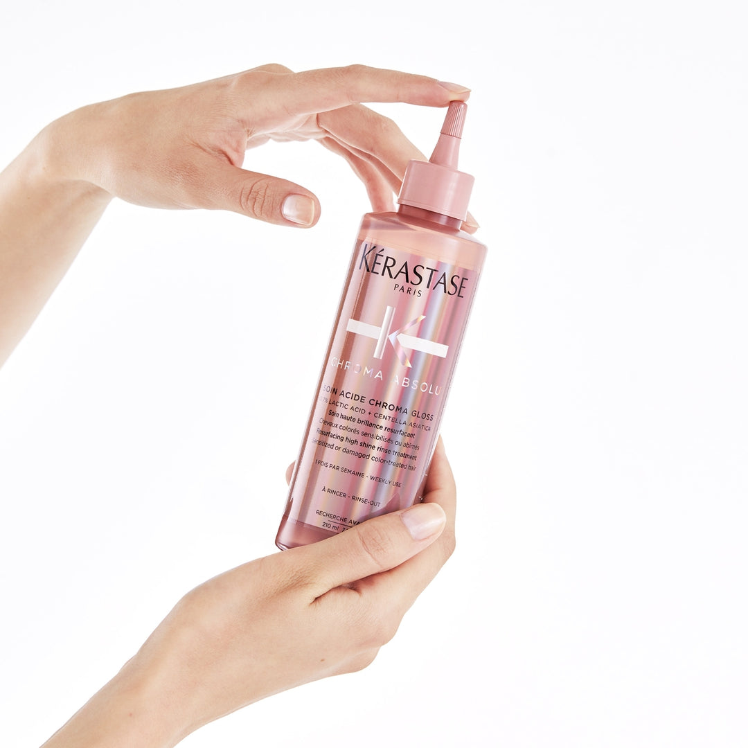 kerastase chroma absolu soin acide chroma gloss hair gloss product in hand