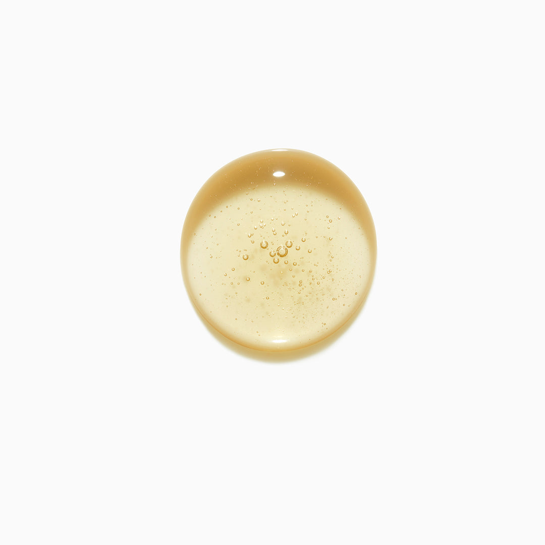 Kerastase Elixir Ultime L'Huile Original Hair Oil texture