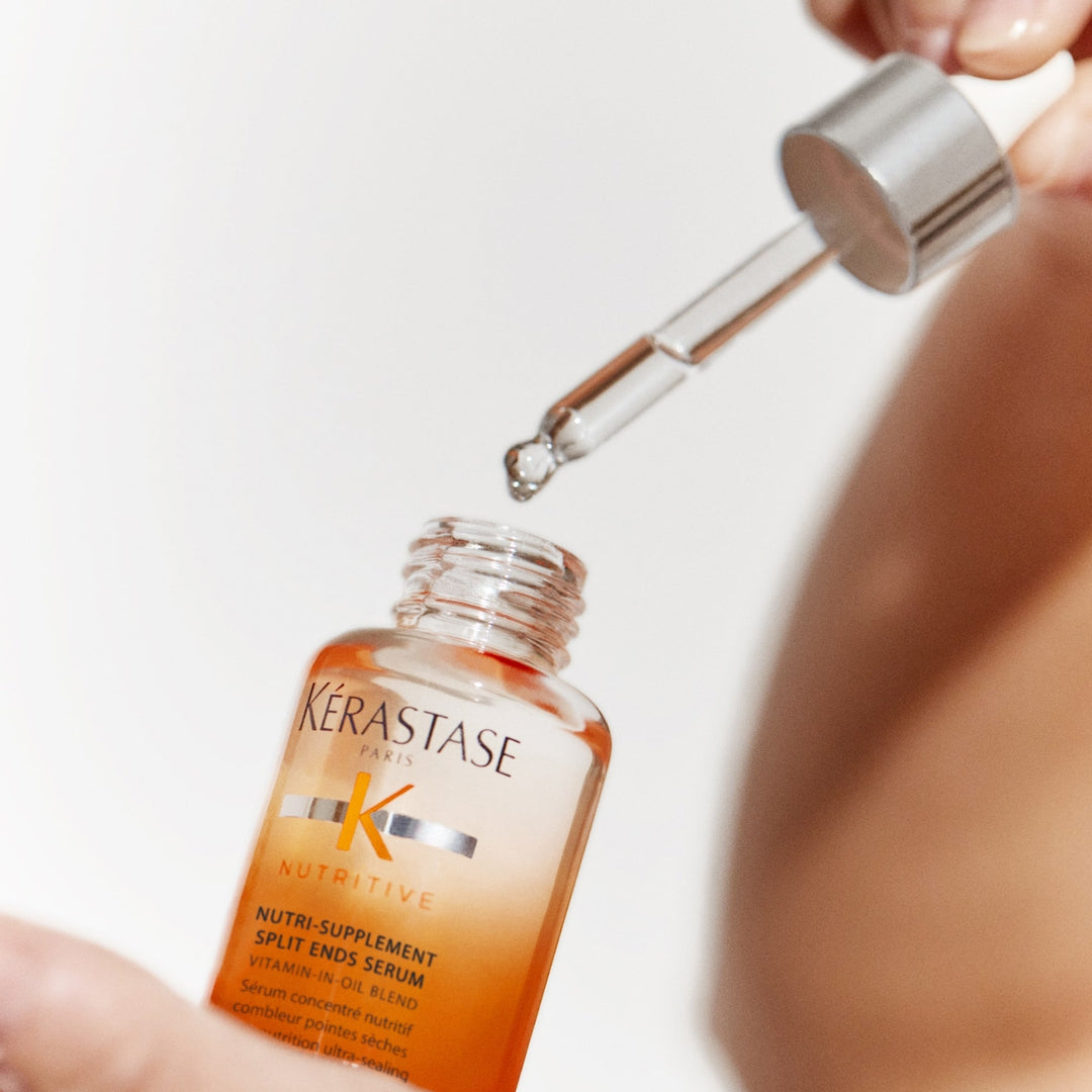 Kerastase Nutritive Nutri Supplement Split-Ends Serum in hand